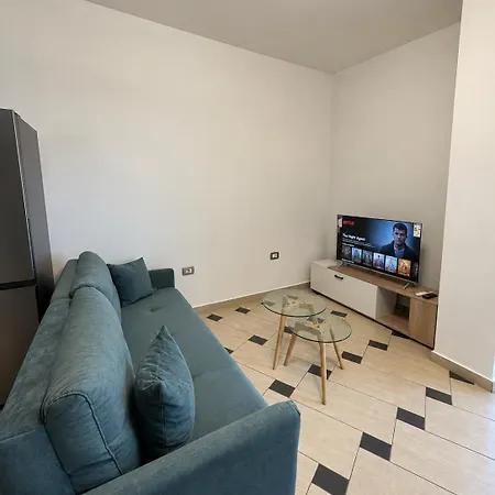 Sky Six - 2br Balcony - Steps From Center * Tiran